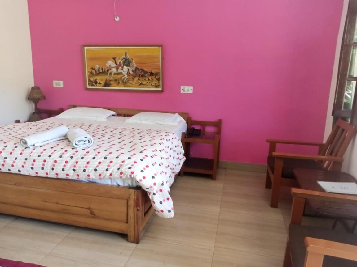 The Royal Mountain Hotel Ranikhet Ngoại thất bức ảnh